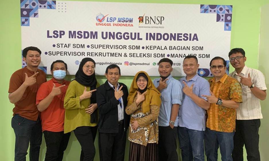 Apa Fungsi Surat Keterangan Pendamping Ijazah? Ini Penjelasan dan Manfaatnya image